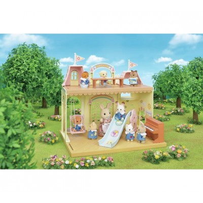 Sylvanian Families Baby Castle Nursery 5316