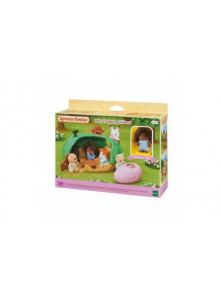 Sylvanian Families Baby Hedgehog Hideout 5453