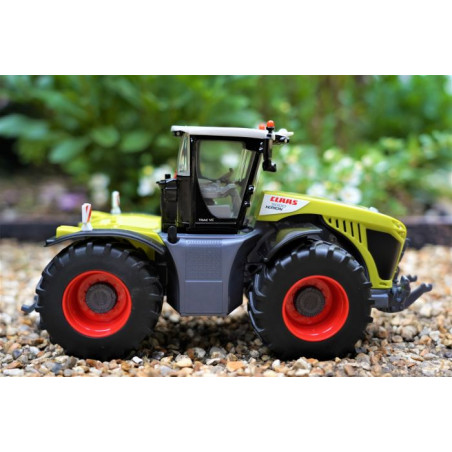 Britains 1:32 Claas Xerion 5000 Tractor 43246