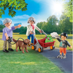 Playmobil Dollhouse Grandparents With Child 70990