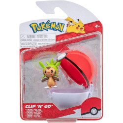 Pokemon Clip 'N' Go - Chespin And Poke Ball