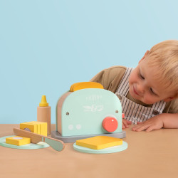 Owl & Fox Wooden Toaster Set