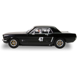 Scalextric Ford Mustang - Black and Gold - 1:32 Scalextric Car C4405