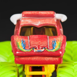 Monster Jam 2024 Official 1:64 Diecast Truck Series 38 Street Treats El Toro Loco