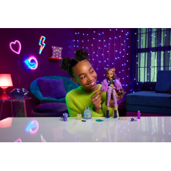 Monster High Clawdeen Wolf Poseable Fashion Doll with Pet Dog Crescent and Accessories