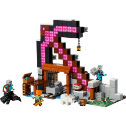 LEGO Minecraft The Pickaxe Mine Building Toy 21277