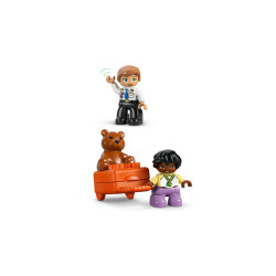 LEGO DUPLO First Time at the Airport with Toy Plane 10443