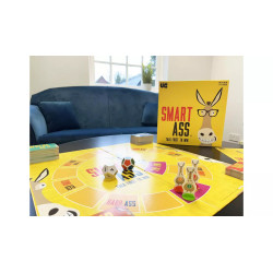 Smart Ass The Fast Thinking Family Board Game