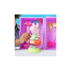 Peppa's Dress Up Wardrobe Store & Go