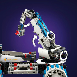 LEGO Technic Lunar Outpost Moon Rover Space Vehicle 42211