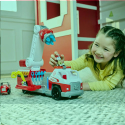 Paw Patrol Fire Rescue: Rapid Reload Fire Truck with Marshall Figure