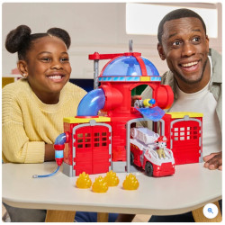 Paw Patrol Fire Rescue Command Centre with Marshall Figure Playset