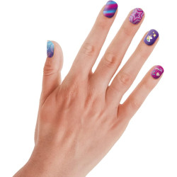Clementoni Crazy Chic - Shiny Nails - Make Up Kit