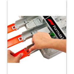 Hot Wheels Racing Formula 1 Grand Prix Circuit Track Set with 3 Die-Cast Cars