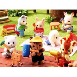 Sylvanian Families Blind Bag Baby Builders Assortment  1 x Random bag suppiled