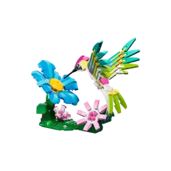 LEGO Creative 3 in 1 Wild Animals: Colourful Hummingbird 31384