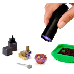 MGA's Miniverse: Make It Mini Minecraft Collectible Asst